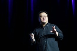近4亿元，罗永浩的“最后一次创业”拿到融资了！估值10-15亿，这个大厂领投，要做下一个苹果？