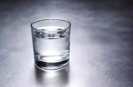 净化水的方法(生活中净化水的方法)
