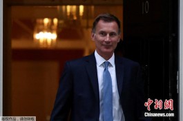 英国减税措施再次大转弯 特拉斯能否度过危机？