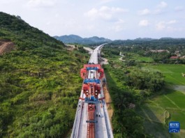 雅万高铁全线箱梁架设任务完成铺轨通道全面打通