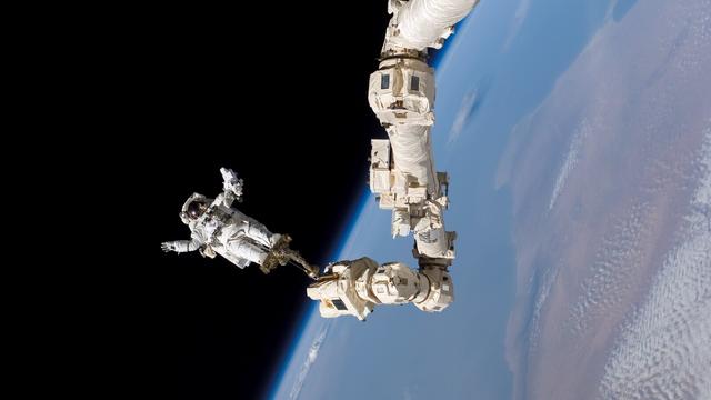 NASA宇航员，依旧乘坐俄罗斯航天器返回地球