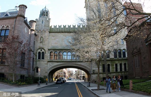 《纽约时报》：美国大学排名会消失吗？