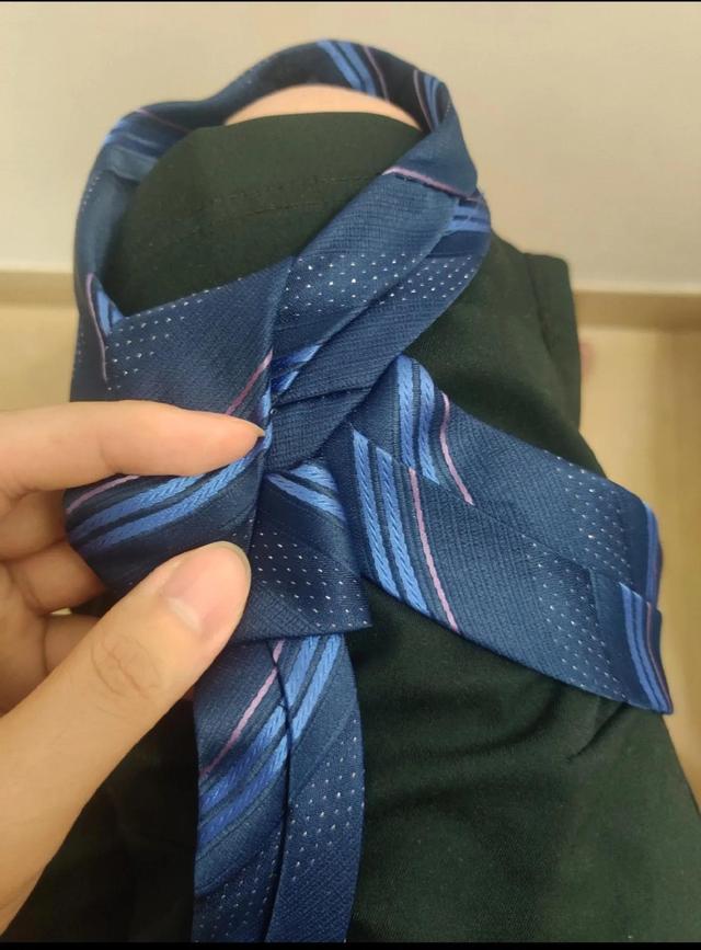 最简单的打领带方法(最简单的打领带方法女士)