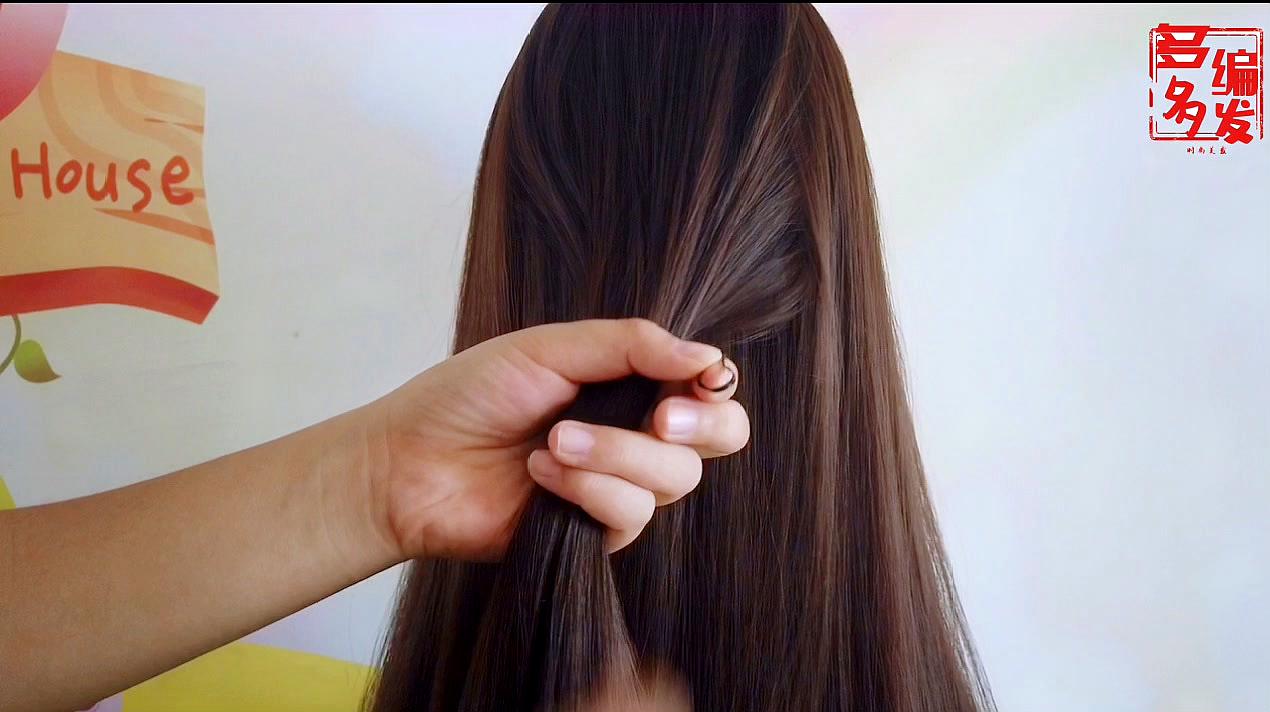 盘头发的方法视频(盘头发的方法视频教学) 盘头发的方法视频 第2张